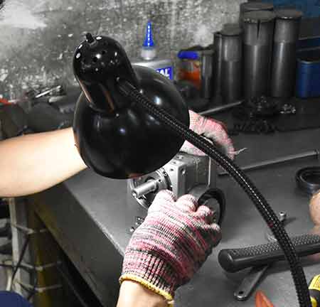 Indexer bearing, needle bearing installation